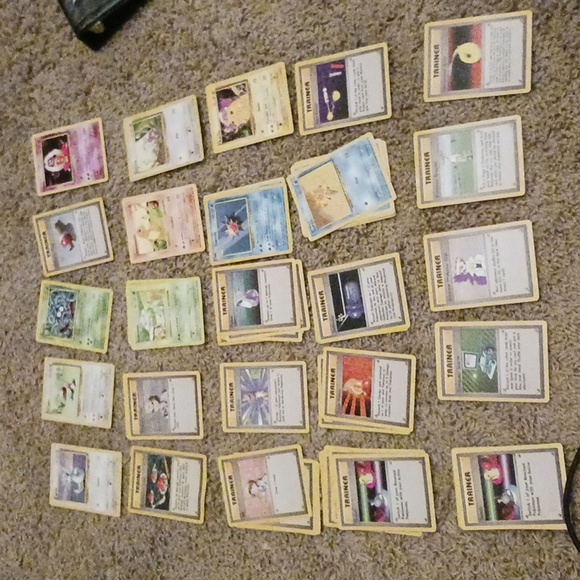 Pokémon Base Set - Picture 1 of 7